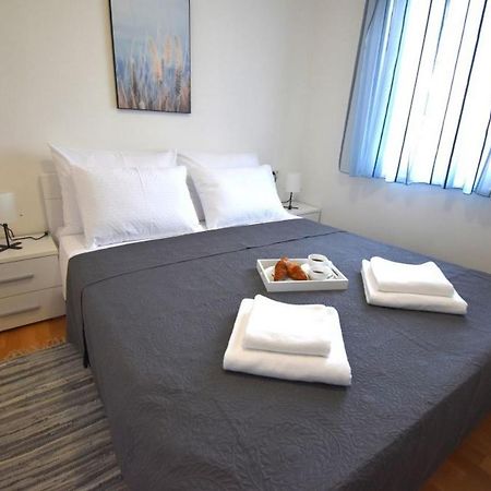 Apartment Johnny With Private Parking Zadar Exterior foto