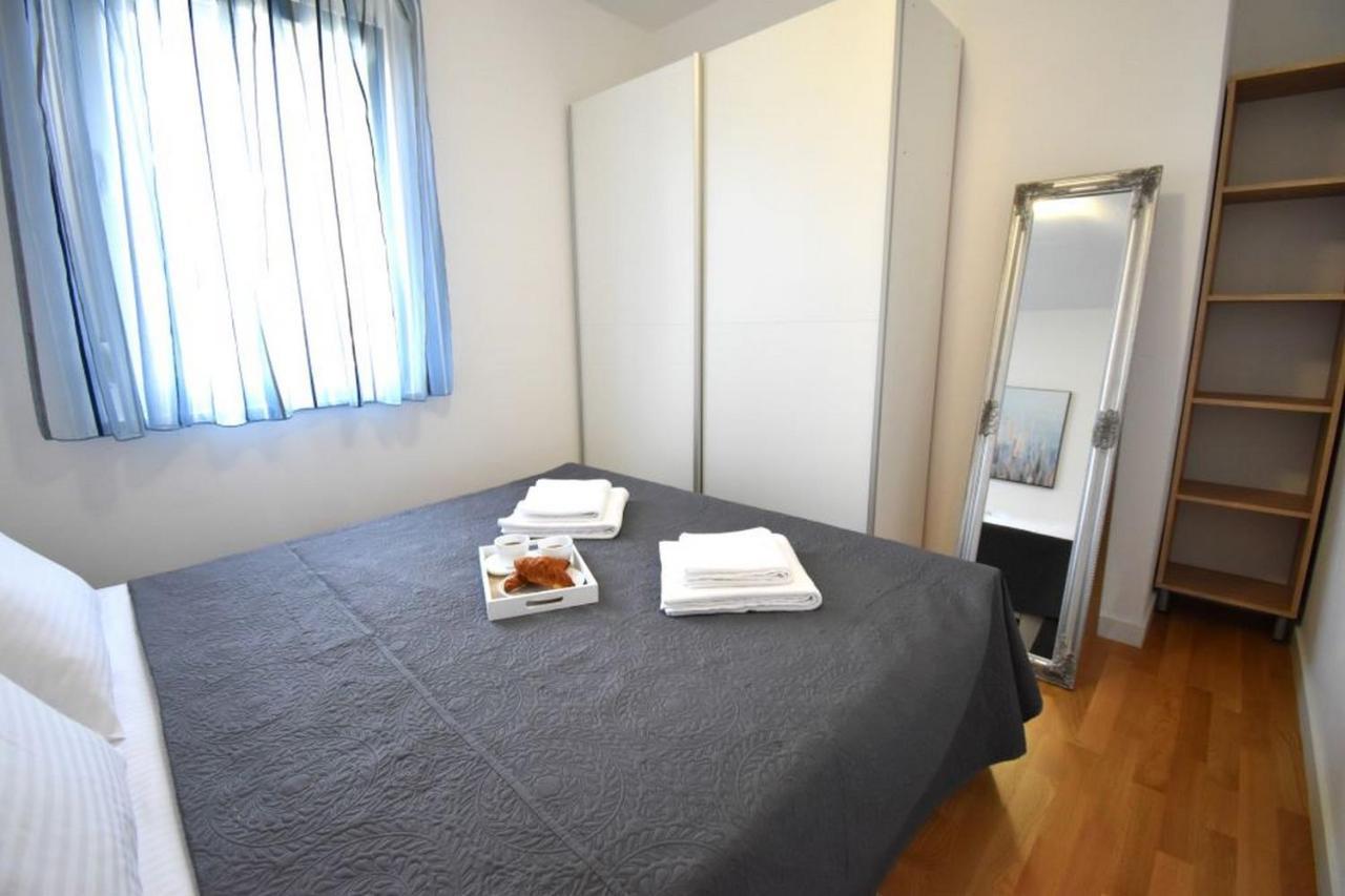 Apartment Johnny With Private Parking Zadar Exterior foto